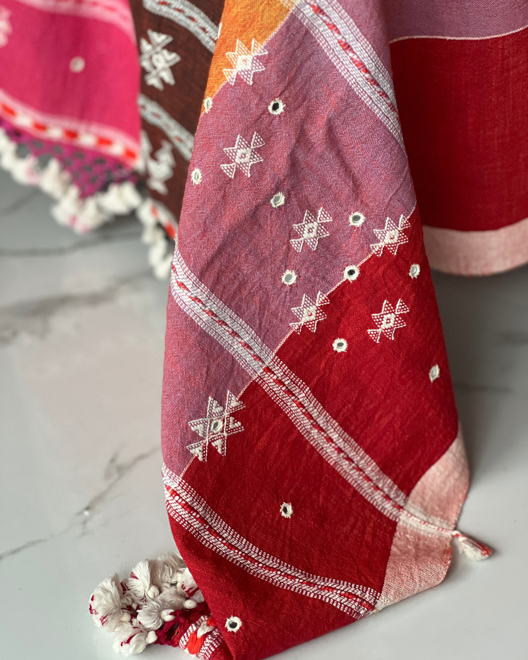 Puru Kala Cotton Bhujodi Weave Dupatta - HOAN
