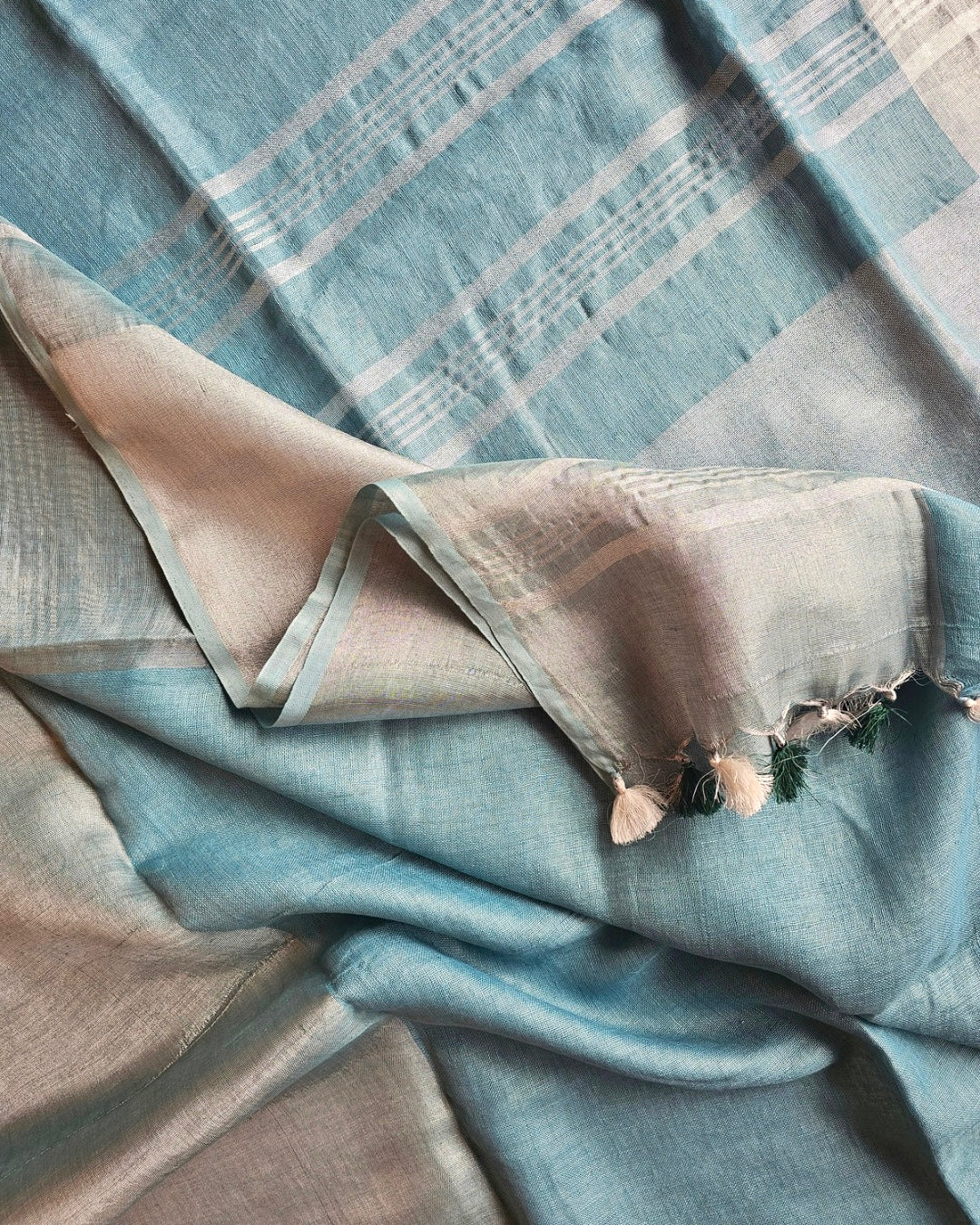 Chandni Ombre Linen Saree with Ajrakh Cotton Blouse - House of Amayra