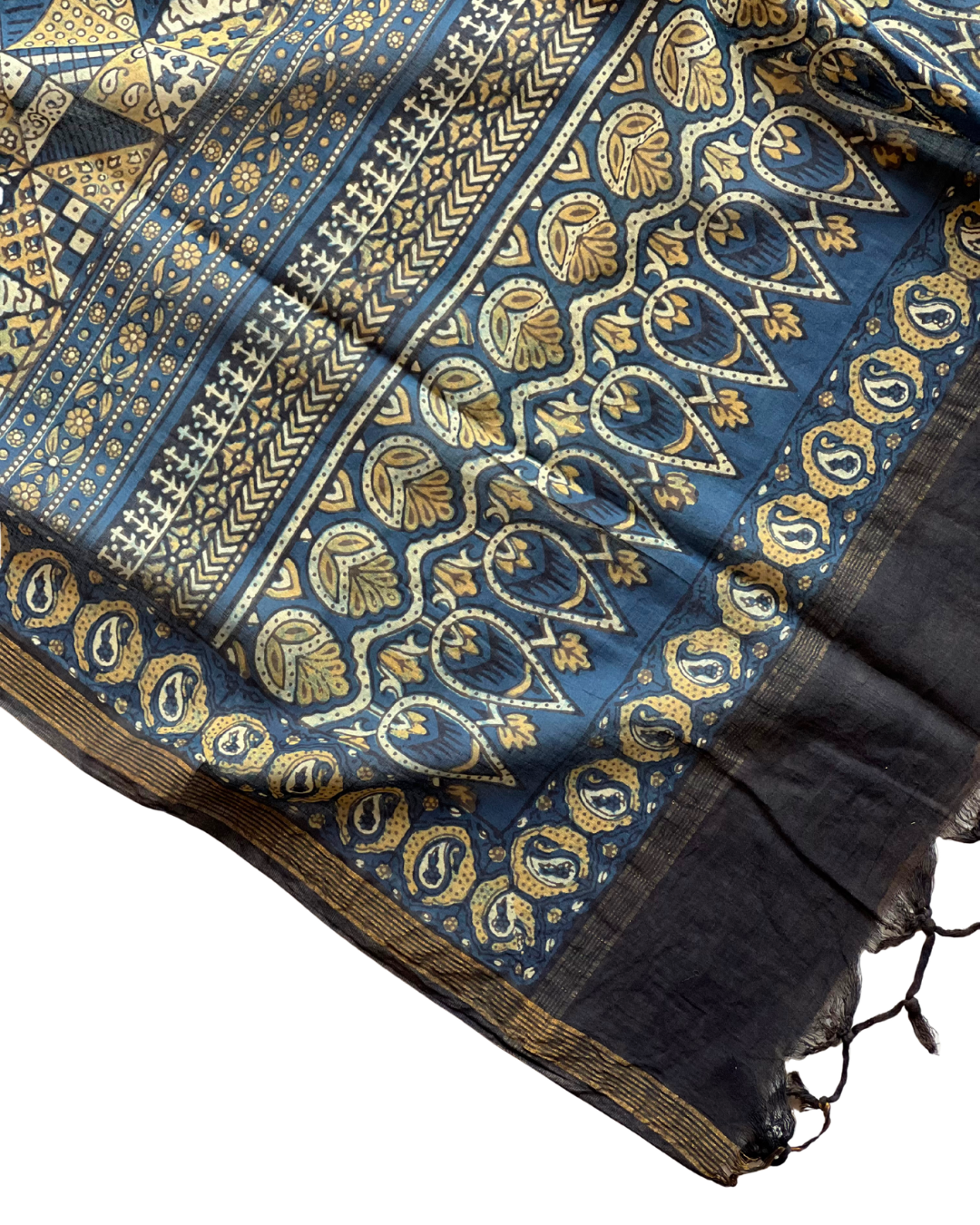 Suryaa Naturally Dyed Ajrakh Mangalgiri Cotton Dupatta - HOAN