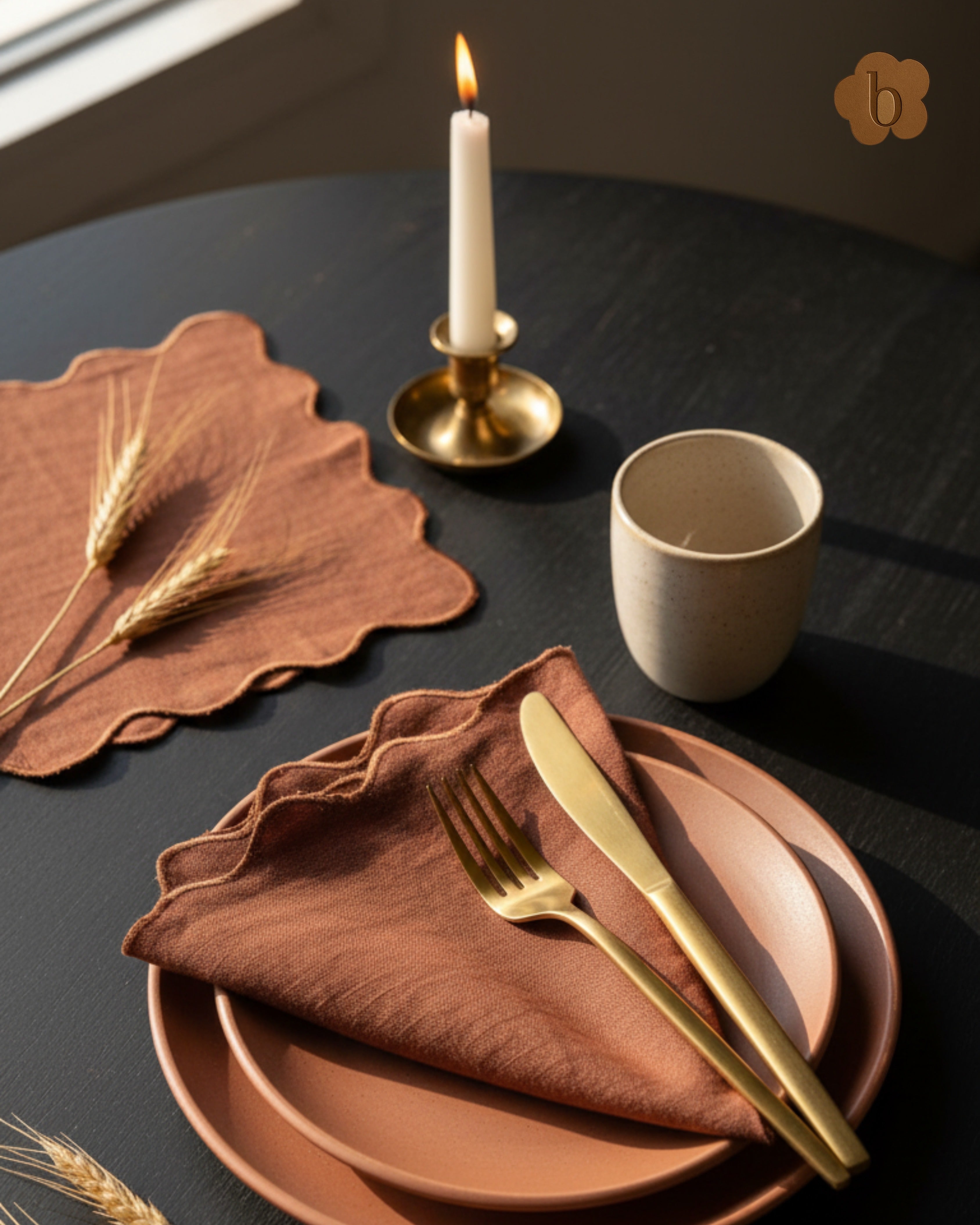 Bhumi Hand Scalloped 100% Linen Table Napkin | Bloc à Main