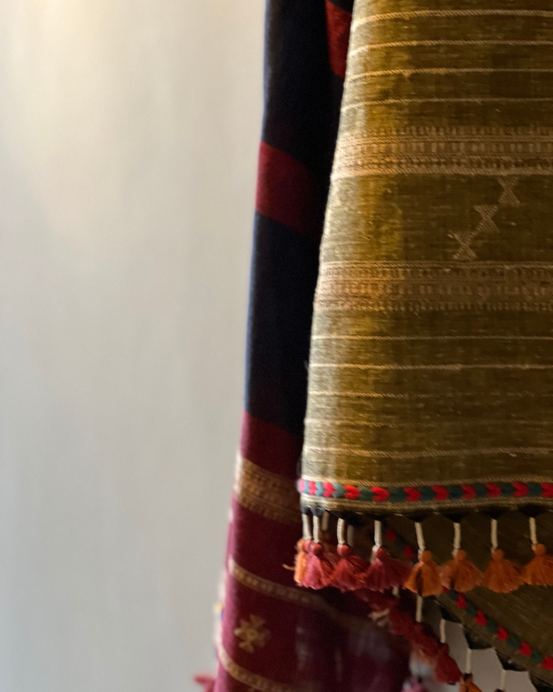 Kanha Kala Cotton Bhujodi Weave Stole DESIGNER EDIT - HOAN