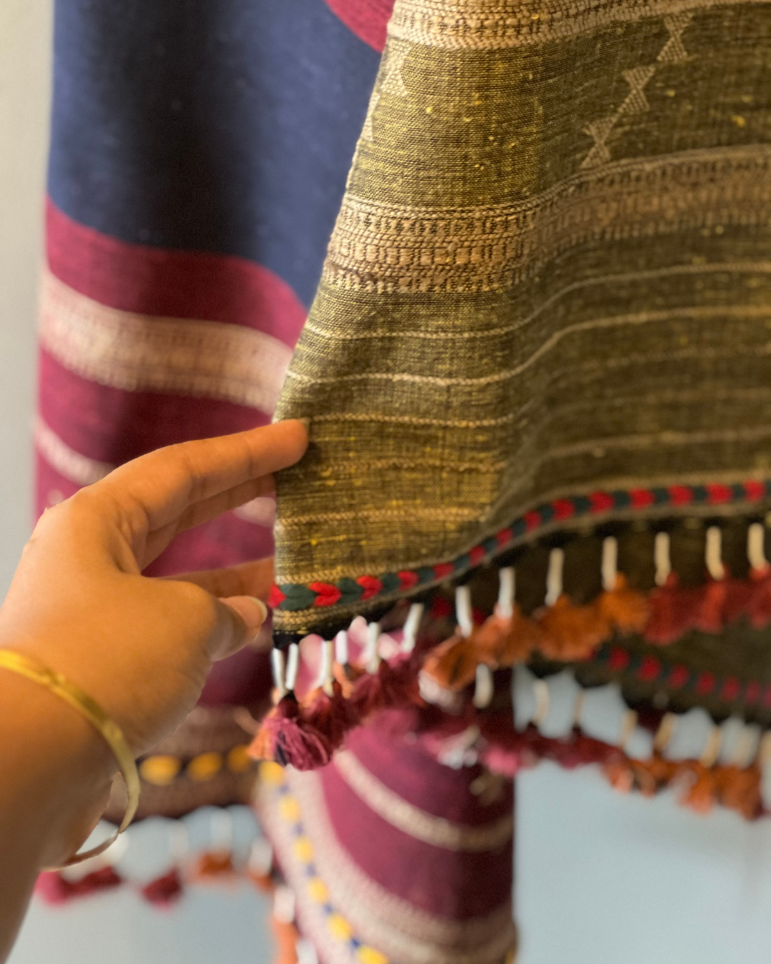 Kanha Kala Cotton Bhujodi Weave Stole DESIGNER EDIT - HOAN