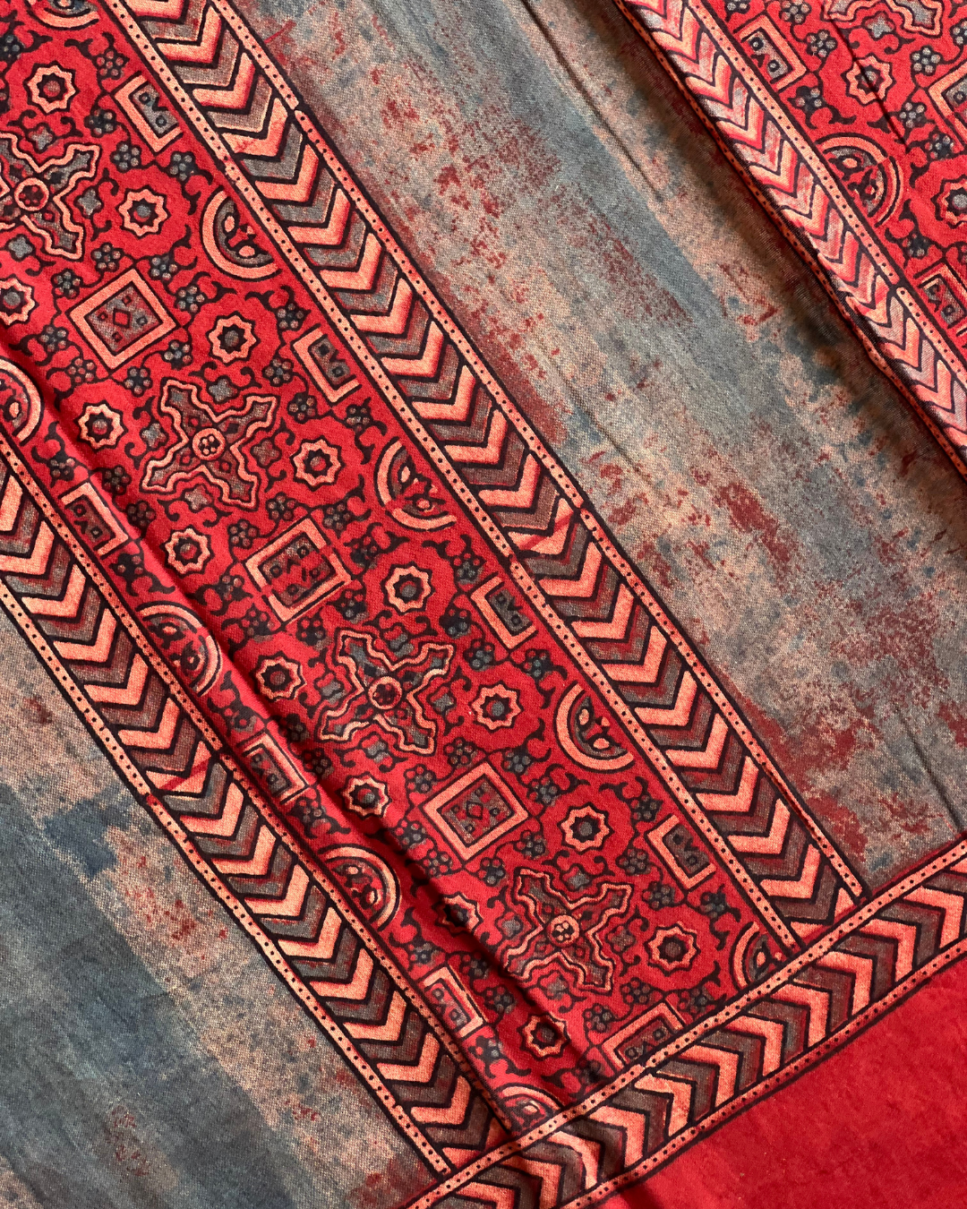 Stipes of  Rann Ki Kala Naturally Dyed Ajrakh Cotton Dupatta - HOAN