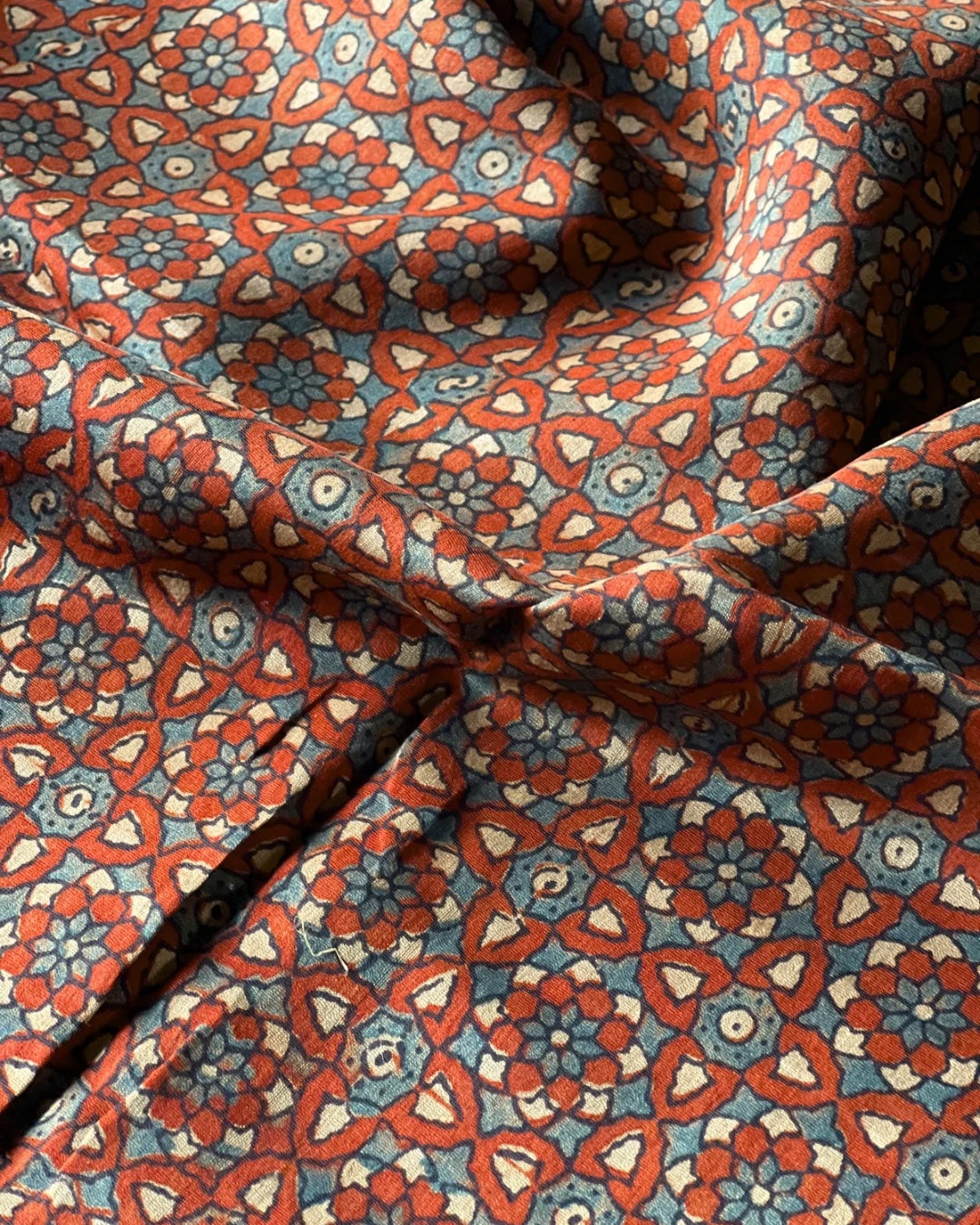 Ria Naturally Dyed Ajrakh Chanderi Dupatta - HOAN