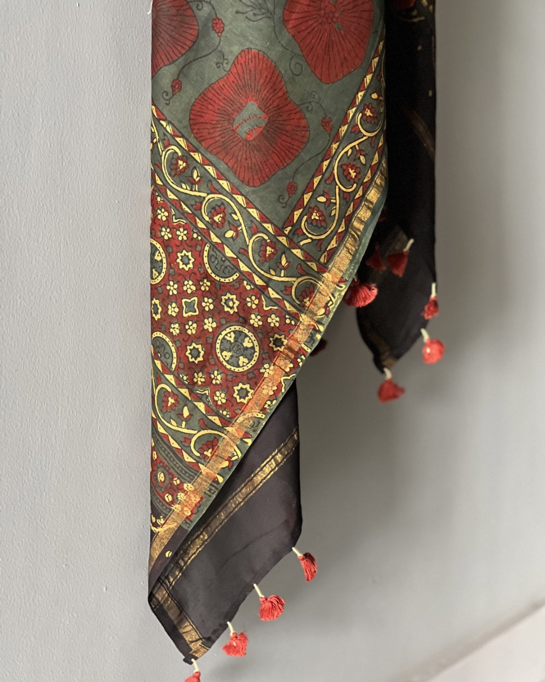 Taalaab Naturally Dyed Ajrakh Chanderi Dupatta - HOAN