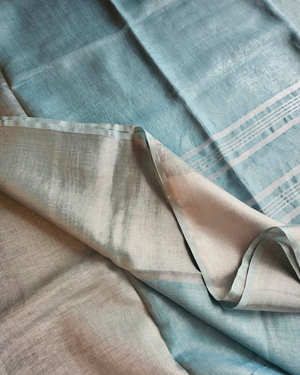 Chandni Ombre Linen Saree with Ajrakh Cotton Blouse - House of Amayra