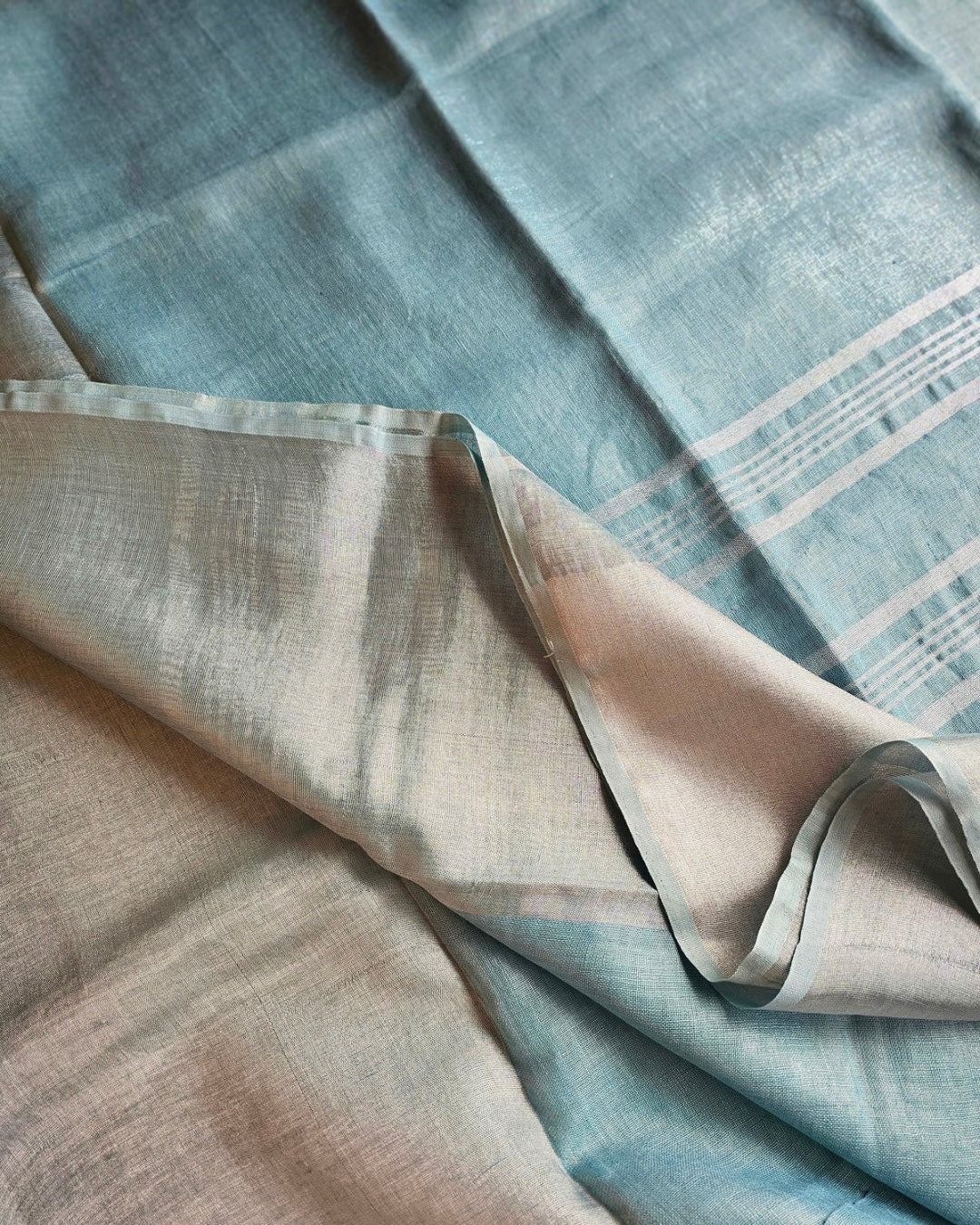 Chandni Ombre Linen Saree with Ajrakh Cotton Blouse - House of Amayra