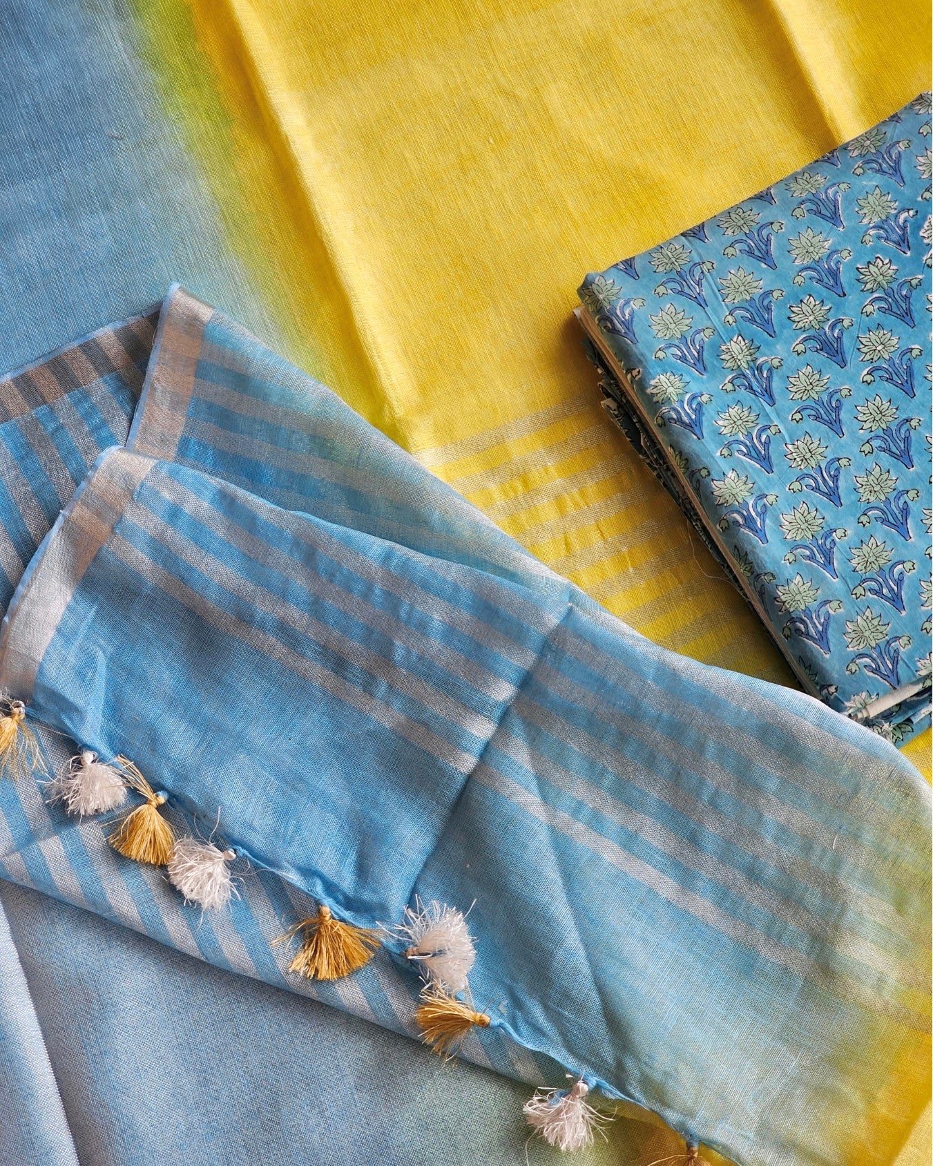 Neelam Ombre Linen Saree with Hand Block Cotton Blouse - House of Amayra